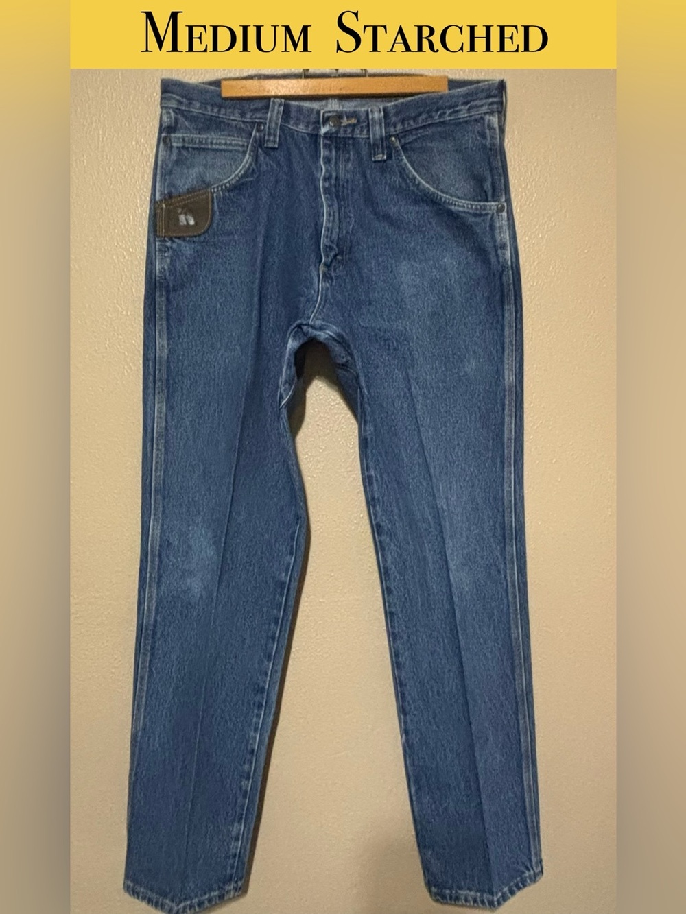 Men’s Wrangler® RIGGS Workwear Jeans in mid-wash blue Size 36x34 EUC